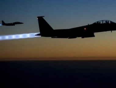 Σφαγή στην Nτέιρ Εζόρ: Η αμερικανική Αεροπορία εξόντωσε συριακή δύναμη που κυνηγούσε το ISIS